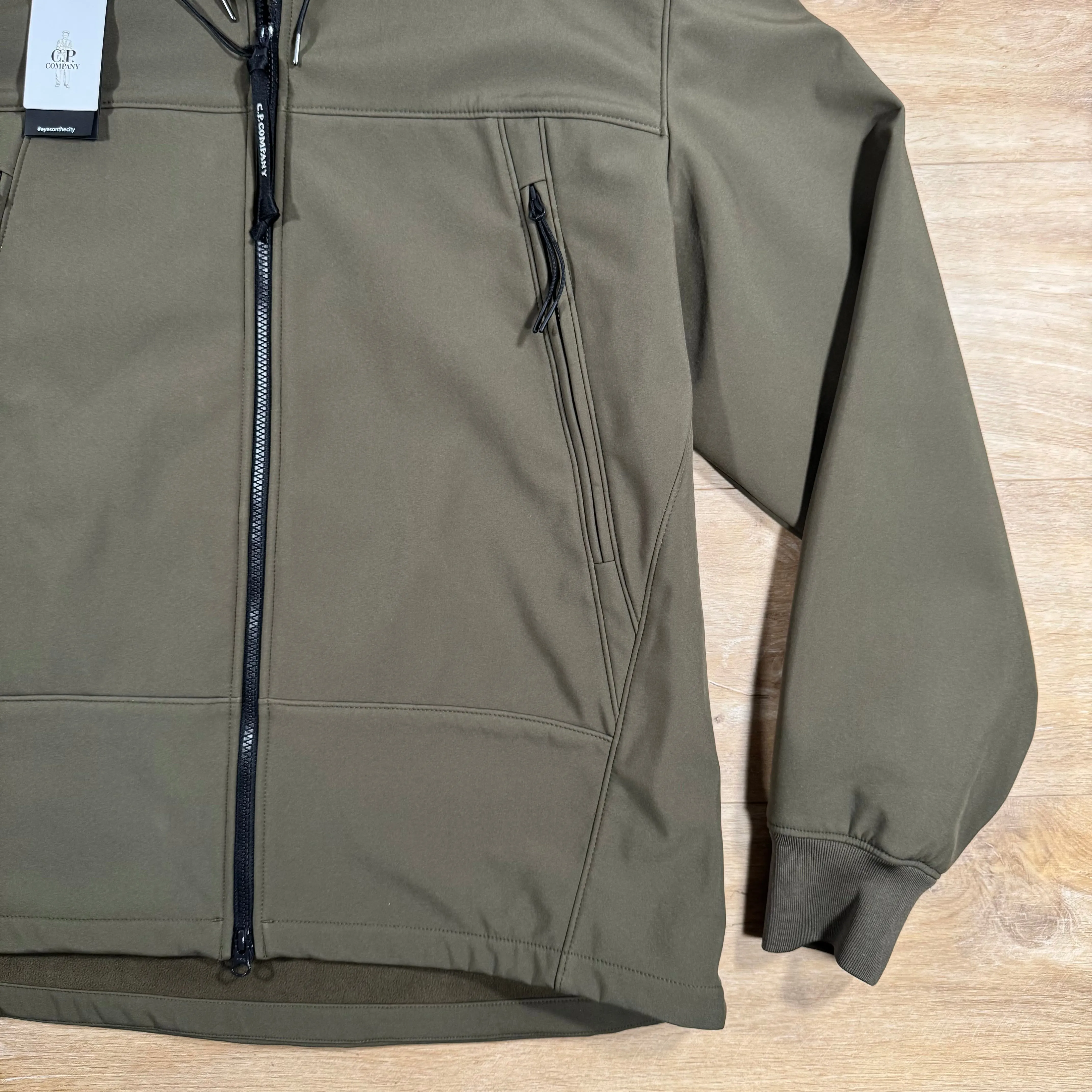 C.P. Company Shell-R Goggle Jacket in Ivy Green